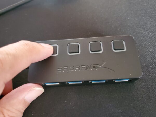 USBハブスイッチ